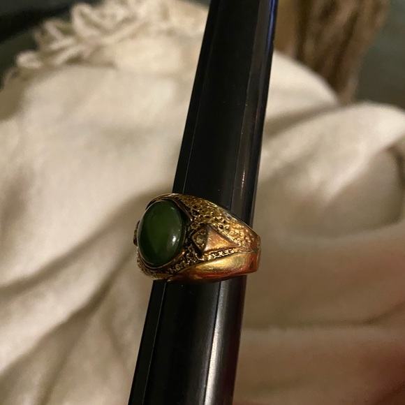 Vintage Jade 18k HGE Gold Ring - Picture 8 of 10